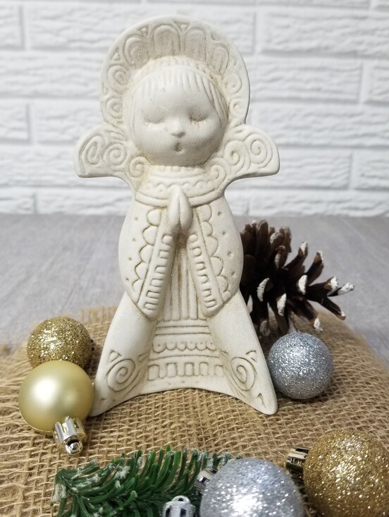 Other - Vintage Ceramic Praying Angel